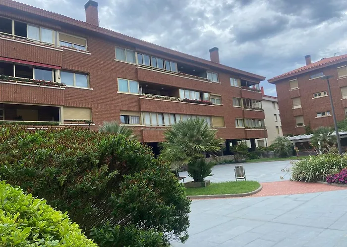 Aguilafuente Apartment *